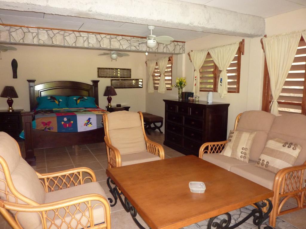 皮科波尼山林小屋 拉塞瓦 外观 照片